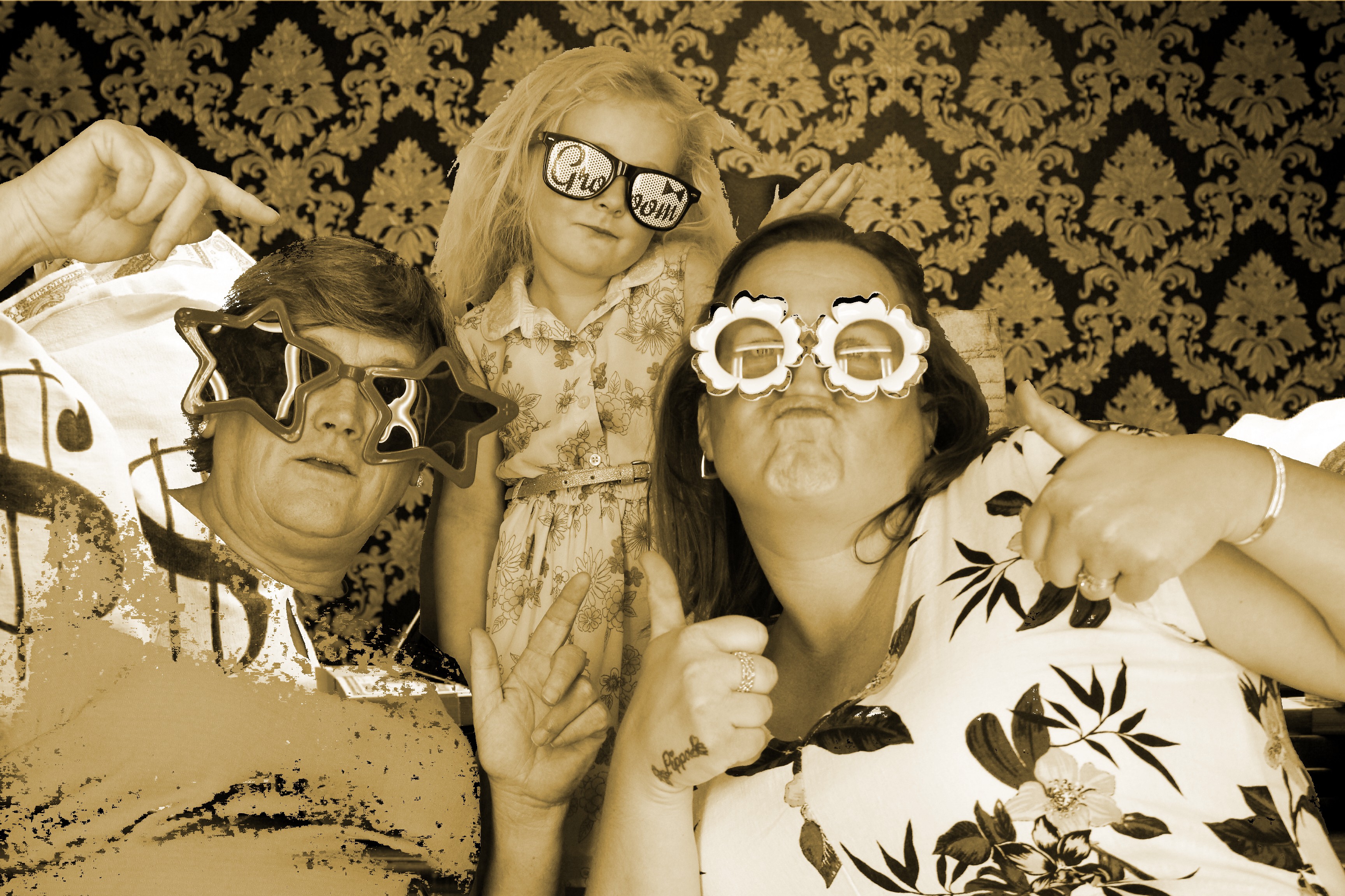Jennie & Graham's wedding vow renewal  | View more photos from the event at gallery.myphotoboothexperience.co.uk/u/MyPhotoBoothExperienceLtd/Jennie-Grahams-wedding-vow-renewal